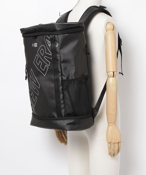 NEW ERA(ニューエラ)の「NEW ERA/ニューエラ バックパック ボックスパック 32L プリントロゴ 12674097(バックパック/リュック・メンズ・ブラック・32L)」の5枚目の写真