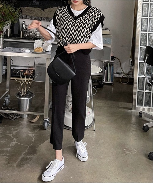 SONA（ソナ）の「SONYUNARA パターンポイントニットベスト（ベスト・レディース・ブラック/ブラウン/グリーン・FREE）」の6枚目の写真