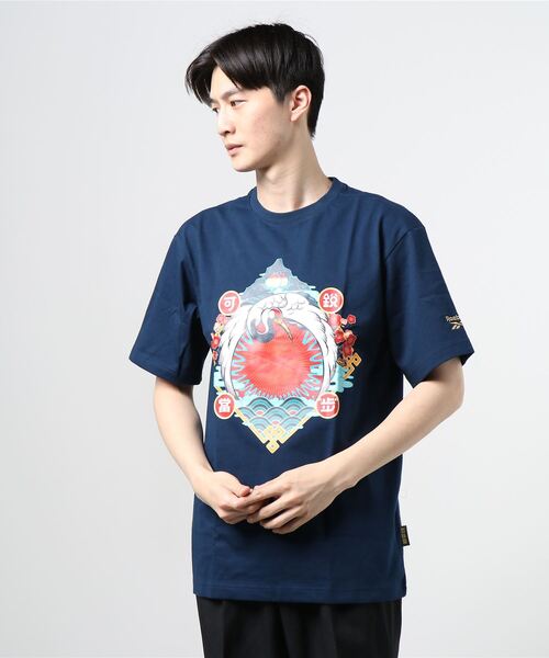 Reebok(リーボック)の「クラシックス CNY クレイン Tシャツ / Classics CNY Crane T-Shirt(Tシャツ/カットソー・メンズ・ネイビー/ホワイト・SMALL/MEDIUM/LARGE/X-LARGE/XX-LARGE)」の7枚目の写真