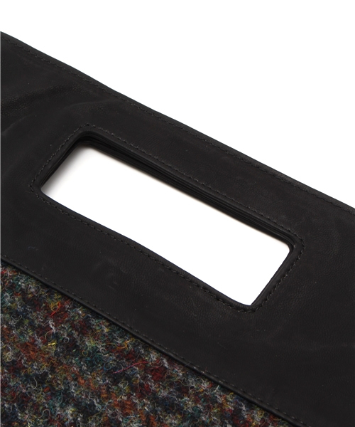 ROSE BUD(ローズバッド)の「(HARRIS TWEED × ROSE BUD)S-LR-14201 CLUTCH BAG(クラッチバッグ・レディース・グレー/チャコール・ONE SIZE)」の5枚目の写真
