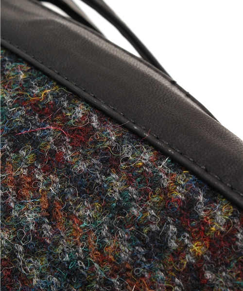 ROSE BUD(ローズバッド)の「(HARRIS TWEED × ROSE BUD)S-LR-14201 CLUTCH BAG(クラッチバッグ・レディース・グレー/チャコール・ONE SIZE)」の3枚目の写真