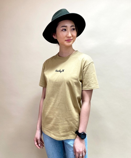 Hurley （ハーレー）の「【ZOZOタウン限定アイテム】Hurley/ハーレー ルーズシルエット  ヤシの木バックプリントＴシャツ　WSS2100005（Tシャツ/カットソー・レディース・ベージュ/ブラック/ホワイト・L/M）」の13枚目の写真