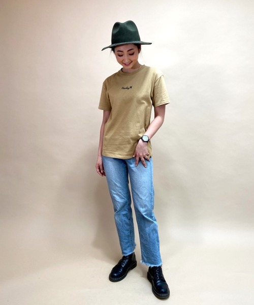 Hurley （ハーレー）の「【ZOZOタウン限定アイテム】Hurley/ハーレー ルーズシルエット  ヤシの木バックプリントＴシャツ　WSS2100005（Tシャツ/カットソー・レディース・ベージュ/ブラック/ホワイト・L/M）」の17枚目の写真