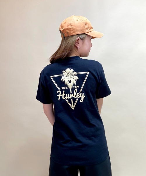 Hurley （ハーレー）の「【ZOZOタウン限定アイテム】Hurley/ハーレー ルーズシルエット  ヤシの木バックプリントＴシャツ　WSS2100005（Tシャツ/カットソー・レディース・ベージュ/ブラック/ホワイト・L/M）」の9枚目の写真