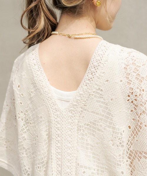 CAPRICIEUX LE'MAGE（カプリシューレマージュ）の「刺繍レースポンチョワンピース（ワンピース・レディース・オフホワイト/ブラック・FREE）」の3枚目の写真