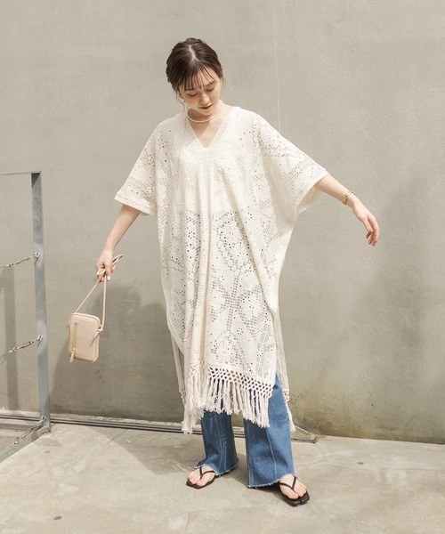 CAPRICIEUX LE'MAGE（カプリシューレマージュ）の「刺繍レースポンチョワンピース（ワンピース・レディース・オフホワイト/ブラック・FREE）」の19枚目の写真