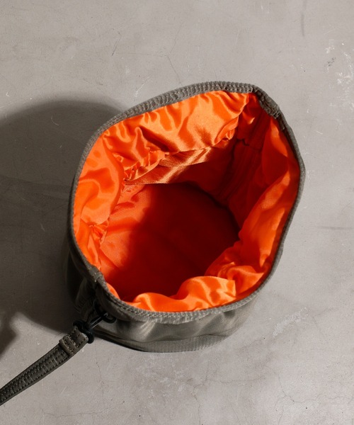 JANESMITH（ジェーンスミス）の「JANESMITH ジェーンスミス / KINCHAKU SHOULDER STRAP BAG 巾着ショルダーストラップバッグ / 21WBG-820S（トートバッグ・レディース・カーキ/ベージュ/ブラック・ONE）」の5枚目の写真