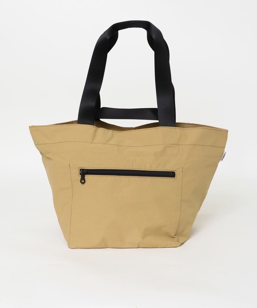 URBAN RESEARCH（アーバンリサーチ）の「『別注』LAMPEYE×UR　2WAY TOTE BAG（トートバッグ・レディース・ブラック/ベージュ・-）」の4枚目の写真