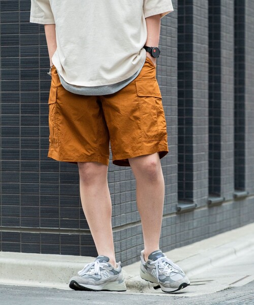 SHIPS any(シップス エニィ)の「SHIPS any: 6ポケット ワイド イージー カーゴ ショーツ◇(カーゴパンツ・メンズ・カーキ/キャメル/オリーブ/ネイビー・MEDIUM/LARGE/SMALL)」の13枚目の写真