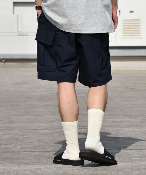 SHIPS any(シップス エニィ)の「SHIPS any: 6ポケット ワイド イージー カーゴ ショーツ◇(カーゴパンツ・メンズ・カーキ/キャメル/オリーブ/ネイビー・MEDIUM/LARGE/SMALL)」の21枚目の写真