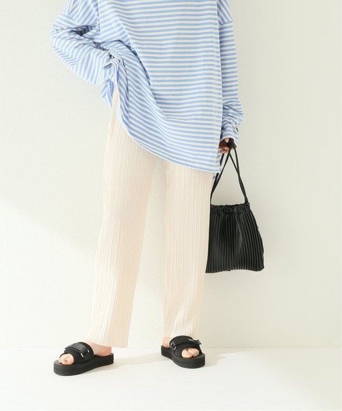 JOURNAL STANDARD relume(ジャーナルスタンダード レリューム)の「ウォッシャブルプリーツイージーパンツ(その他パンツ・レディース・グリーン/ベージュ/ホワイト・FREE)」の2枚目の写真