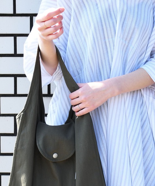 Johnbull（ジョンブル）の「フラップエコバッグ（トートバッグ・メンズ・ブラック/ベージュ/オリーブ/ワンウォッシュ/スモークピンク/グレイッシュブルー・FREE）」の18枚目の写真