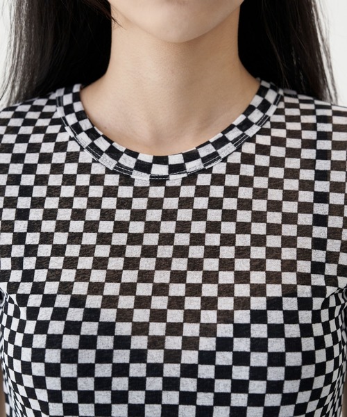 FEKETE（フェケテ）の「FEKETE CHESS CHECK TEE（Tシャツ/カットソー・レディース・グレー/ブラック/ベージュ・FREE）」の17枚目の写真