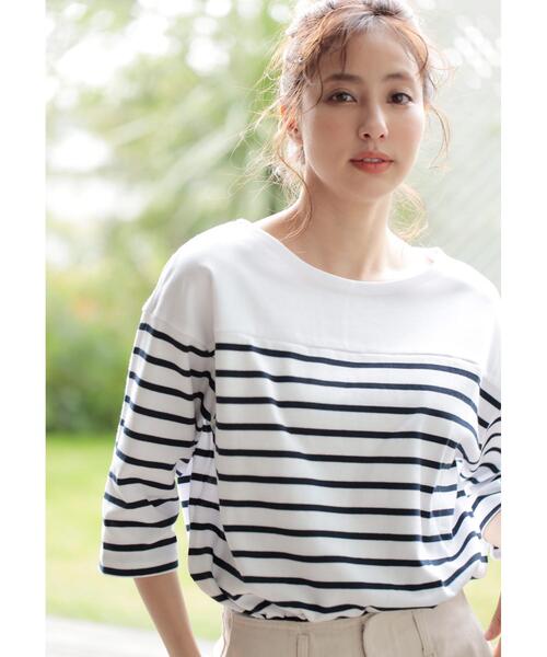 INGNI（イング）の「パネルボーダートップス（Tシャツ/カットソー・レディース・ホワイト×ネイビー/ホワイト×ブルー/ホワイト×ピンク・M）」の2枚目の写真