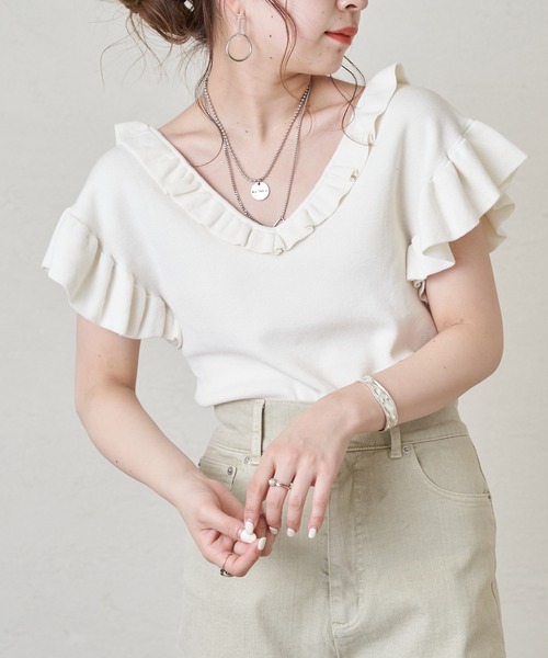 Chico（チコ）の「フリルニット2wayタンク（タンクトップ・レディース・ピンク/パープル/ブラック/ホワイト・FREE）」の8枚目の写真