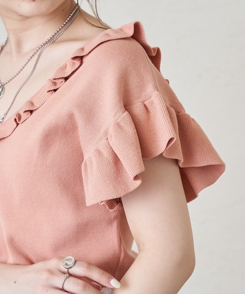 Chico（チコ）の「フリルニット2wayタンク（タンクトップ・レディース・ピンク/パープル/ブラック/ホワイト・FREE）」の15枚目の写真