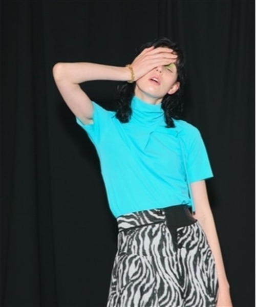 UNITED TOKYO(ユナイテッドトウキョウ)の「ストロボフィットカットソー(Tシャツ/カットソー・レディース・ブルー/グリーン・FREE)」の1枚目の写真