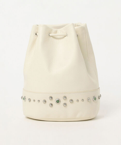 Ray BEAMS（レイビームス）の「BEAURE × Ray BEAMS / 別注 スタッズ 巾着 バッグ（ショルダーバッグ・レディース・ブラック/オフホワイト・ONE SIZE）」の12枚目の写真