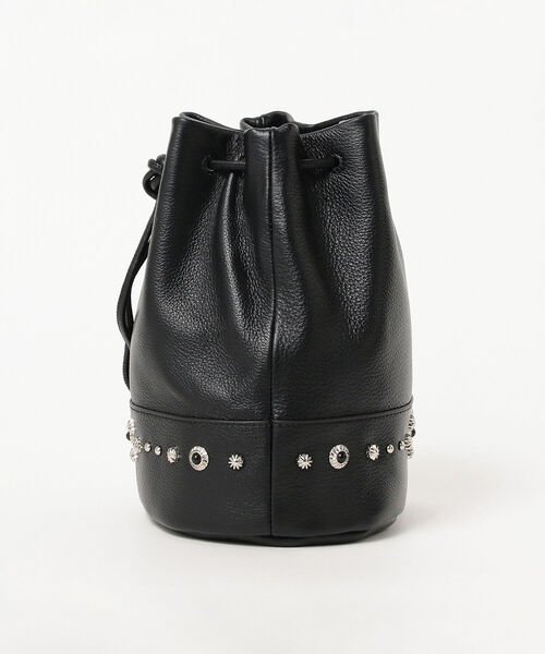 Ray BEAMS（レイビームス）の「BEAURE × Ray BEAMS / 別注 スタッズ 巾着 バッグ（ショルダーバッグ・レディース・ブラック/オフホワイト・ONE SIZE）」の18枚目の写真