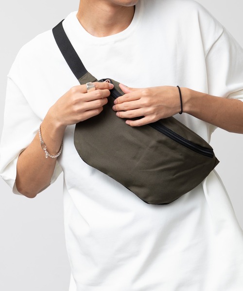 United Athle（ユナイテッドアスレ）の「【United Athle】600D ポリエステル ボディバッグ ヒップバッグ ウェストポーチ 1478（ボディバッグ/ウエストポーチ・メンズ・オリーブ/ブラック/ネイビー/ヘザーチャコール・FREE）」の18枚目の写真