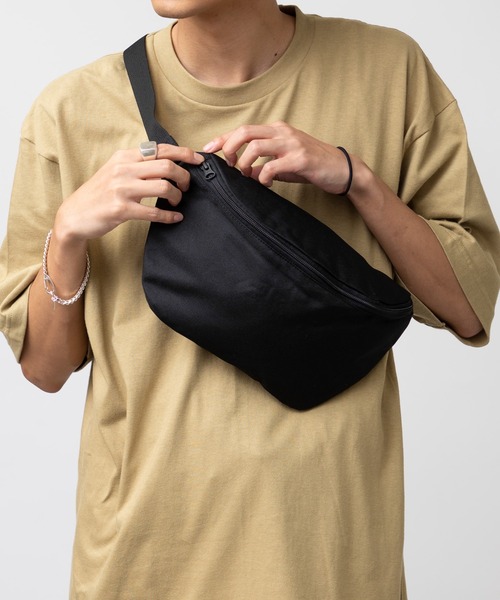 United Athle（ユナイテッドアスレ）の「【United Athle】600D ポリエステル ボディバッグ ヒップバッグ ウェストポーチ 1478（ボディバッグ/ウエストポーチ・メンズ・オリーブ/ブラック/ネイビー/ヘザーチャコール・FREE）」の11枚目の写真