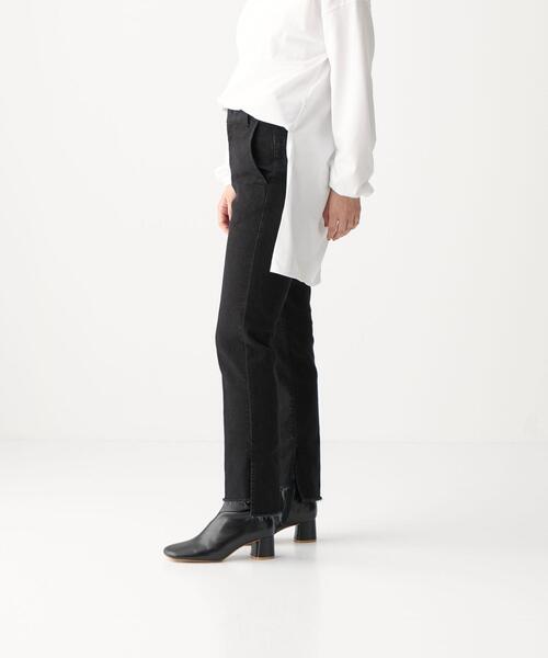 CITEN(シテン)の「<CITEN(シテン)>デニムハイライズスリットスラックス デニムパンツ(デニムパンツ・レディース・ブラック/コバルトブルー・S/M)」の3枚目の写真