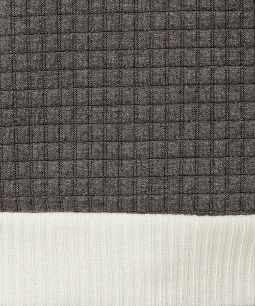 BEAUTY&YOUTH UNITED ARROWS（ビューティーアンドユースユナイテッドアローズ）の「BYBC カットキルトプルオーバー◆（その他トップス・レディース・オフホワイト/グレー/オリーブ・フリー）」の4枚目の写真