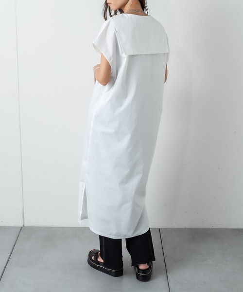 RASVOA(ラスボア)の「ケープカラーロングシャツワンピース(シャツワンピース・レディース・ブラック/オフホワイト・FREE)」の20枚目の写真