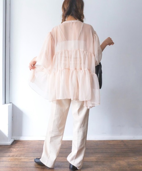 nemne store(ネンネストア)の「ふわふわ雲のシアーティアードブラウス(シャツ/ブラウス・レディース・ミント/ピンクベージュ/スミクロ/ブラウン・フリー)」の16枚目の写真