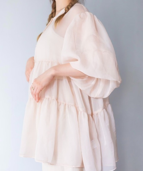 nemne store(ネンネストア)の「ふわふわ雲のシアーティアードブラウス(シャツ/ブラウス・レディース・ミント/ピンクベージュ/スミクロ/ブラウン・フリー)」の17枚目の写真
