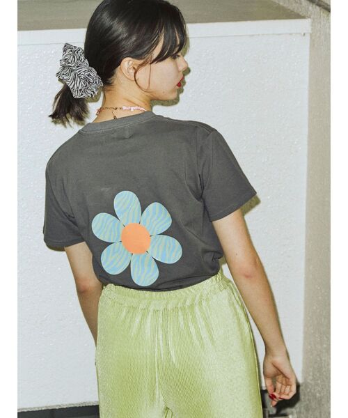 jouetie（ジュエティ）の「Hippieゼブラロゴ Tシャツ（Tシャツ/カットソー・レディース・ブラック/ピンク・MEDIUM）」の12枚目の写真