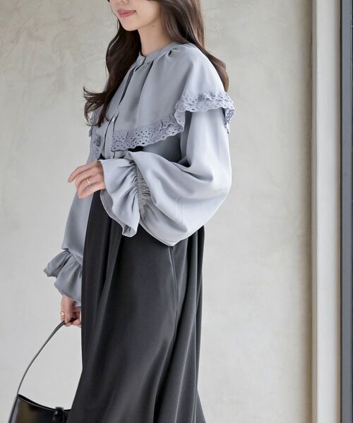 rps（アールピーエス）の「ケープ衿キャンディー袖ブラウス（シャツ/ブラウス・レディース・オフホワイト/サックスブルー/グレイッシュブルー/ブラック/ミント/ピンクベージュ/ボルドー/モカ/グレイッシュベージュ/パープル/チャコールグレー/ライトグレー・M/フリー）」の15枚目の写真