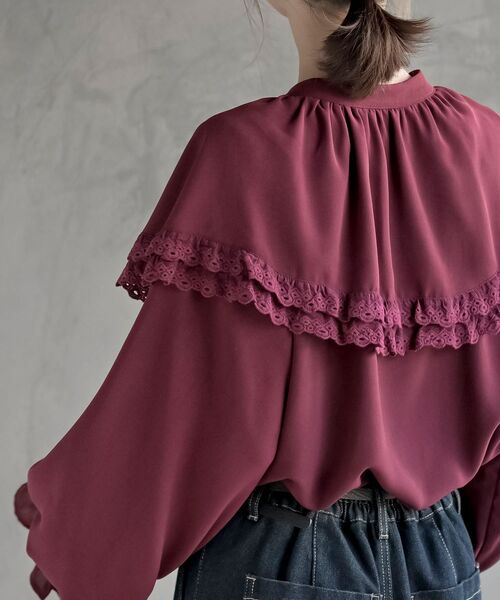 rps（アールピーエス）の「ケープ衿キャンディー袖ブラウス（シャツ/ブラウス・レディース・オフホワイト/サックスブルー/グレイッシュブルー/ブラック/ミント/ピンクベージュ/ボルドー/モカ/グレイッシュベージュ/パープル/チャコールグレー/ライトグレー・M/フリー）」の19枚目の写真