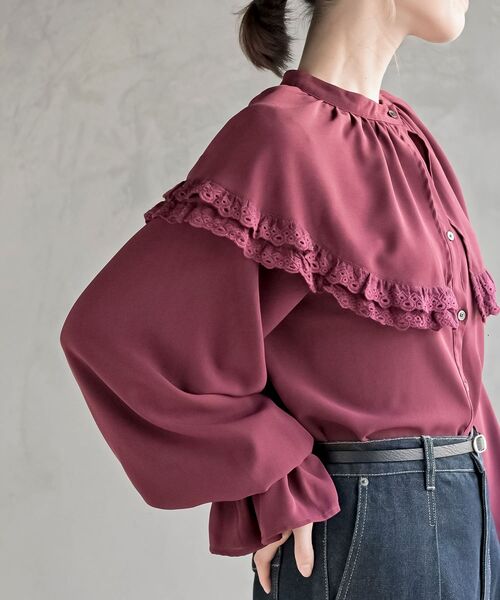 rps（アールピーエス）の「ケープ衿キャンディー袖ブラウス（シャツ/ブラウス・レディース・オフホワイト/サックスブルー/グレイッシュブルー/ブラック/ミント/ピンクベージュ/ボルドー/モカ/グレイッシュベージュ/パープル/チャコールグレー/ライトグレー・M/フリー）」の20枚目の写真