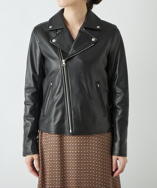 リヴドロワ　レザーライダースジャケット RIVE DROITE（リヴドロワ）の「美シルエット/ライダース