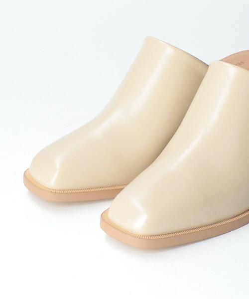 BEAUTY&YOUTH UNITED ARROWS（ビューティーアンドユースユナイテッドアローズ）の「BY スクエアトゥ サボ（その他シューズ・レディース・ベージュ/ブラック・36/37/38）」の6枚目の写真