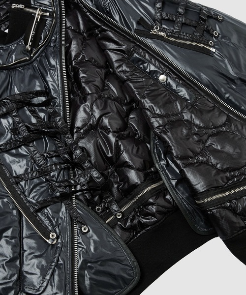 TAKAHIROMIYASHITATheSoloIst.（タカヒロミヤシタザソロイスト）の「space flight jacket.（ブルゾン・メンズ・ブラック・44/46）」の3枚目の写真