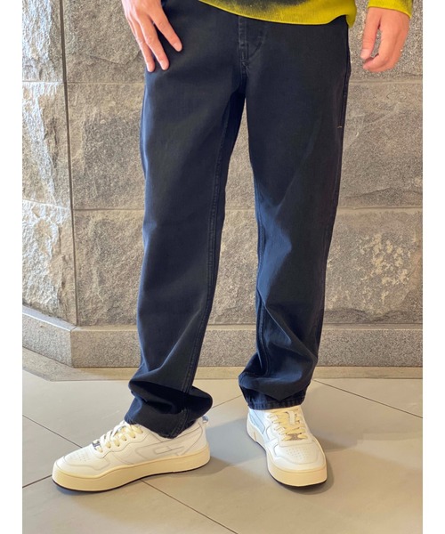 DIESEL(ディーゼル)の「FW21 メンズ デニムパンツ ストレート ブラック BCI サステナブル(デニムパンツ・メンズ・ブラック・32inch/30inch/28inch/34inch/36inch/26inch)」の5枚目の写真