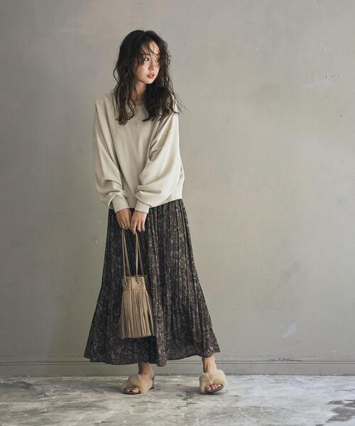 coen(コーエン)の「ピグメント裏毛クロップドスウェット(スウェット・レディース・ネイビー/ベージュ/パープル/ダークグレー・LARGE/MEDIUM)」の13枚目の写真