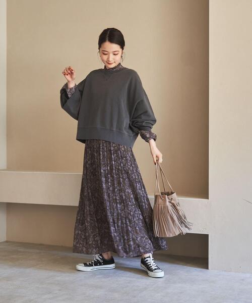 coen(コーエン)の「ピグメント裏毛クロップドスウェット(スウェット・レディース・ネイビー/ベージュ/パープル/ダークグレー・LARGE/MEDIUM)」の18枚目の写真