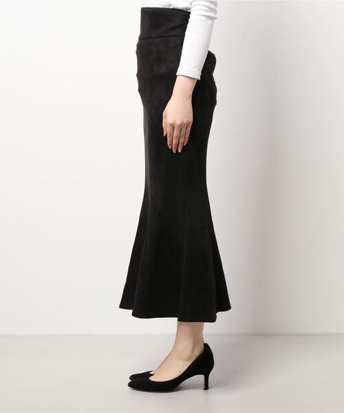 NOMAE（ノーマエ）の「スエードポンチマーメイドスカート（スカート・レディース・ブラック/ベージュ/ライトブラウン/グレー/ホワイト/ライトブルー・FREE）」の17枚目の写真