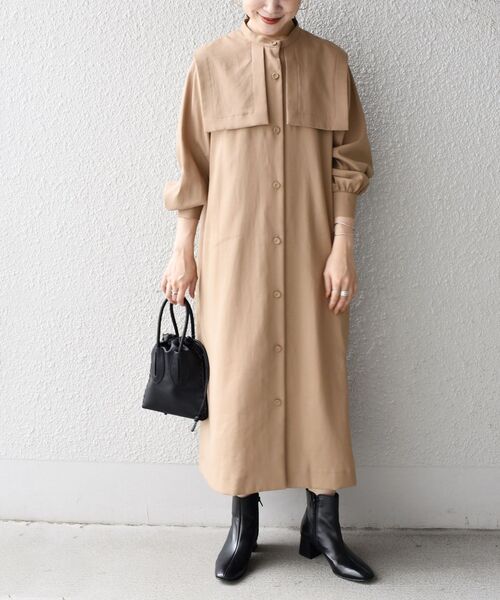 SHIPS(シップス)の「〈手洗い可能〉羽織りシャツワンピース(ワンピース・レディース・ネイビー/キャメル・36/38)」の6枚目の写真