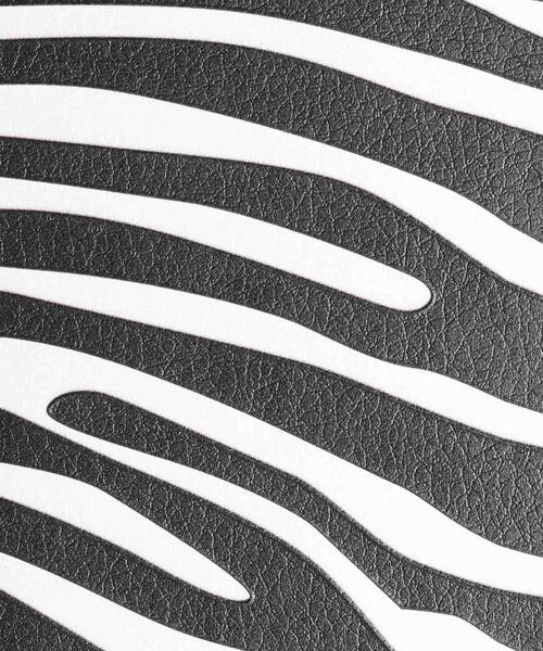 INGNI(イング)の「アニマル柄スマホケース(スマホケース/カバー・レディース・ホワイト×ブラック/ホワイト系その他6/ブラック/ブラック系その他・ONE SIZE)」の12枚目の写真