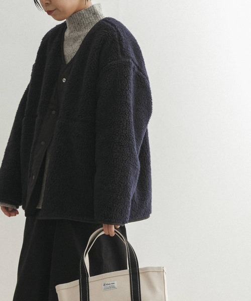 FORK&SPOON(フォークアンドスプーン)の「FORK&SPOON リバーシブルボアVネックブルゾン(ブルゾン・レディース・ホワイト系その他/グリーン系その他/ブルー系その他・ONE)」の5枚目の写真