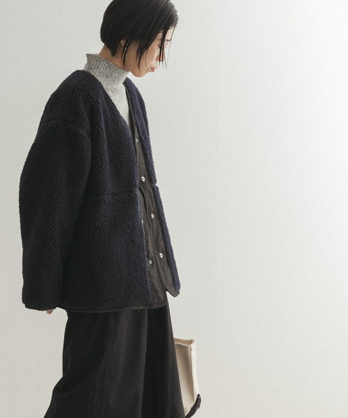 FORK&SPOON(フォークアンドスプーン)の「FORK&SPOON リバーシブルボアVネックブルゾン(ブルゾン・レディース・ホワイト系その他/グリーン系その他/ブルー系その他・ONE)」の6枚目の写真