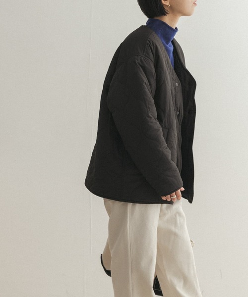 FORK&SPOON(フォークアンドスプーン)の「FORK&SPOON リバーシブルボアVネックブルゾン(ブルゾン・レディース・ホワイト系その他/グリーン系その他/ブルー系その他・ONE)」の12枚目の写真