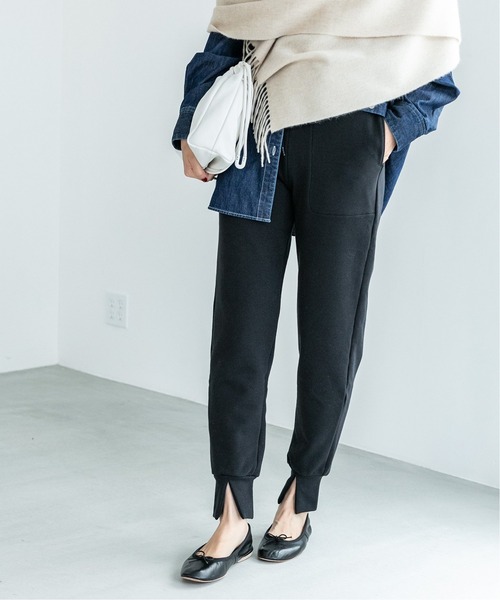 IENA(イエナ)の「ストレッチ裏毛スエットパンツ(スウェットパンツ・レディース・ブラック/チャコールグレー・36/38)」の2枚目の写真