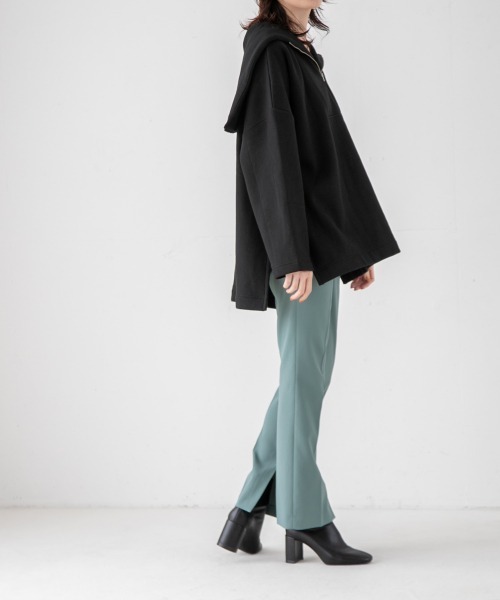 yuw（ユウ）の「ZIPUP PONCHO　239258（スウェット・レディース・ブラック/ベージュ/グリーン・FREE）」の14枚目の写真