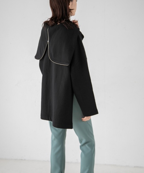 yuw（ユウ）の「ZIPUP PONCHO　239258（スウェット・レディース・ブラック/ベージュ/グリーン・FREE）」の12枚目の写真