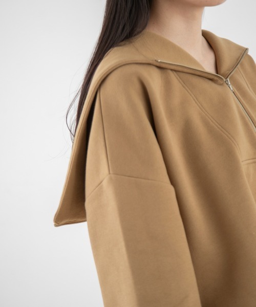 yuw（ユウ）の「ZIPUP PONCHO　239258（スウェット・レディース・ブラック/ベージュ/グリーン・FREE）」の21枚目の写真